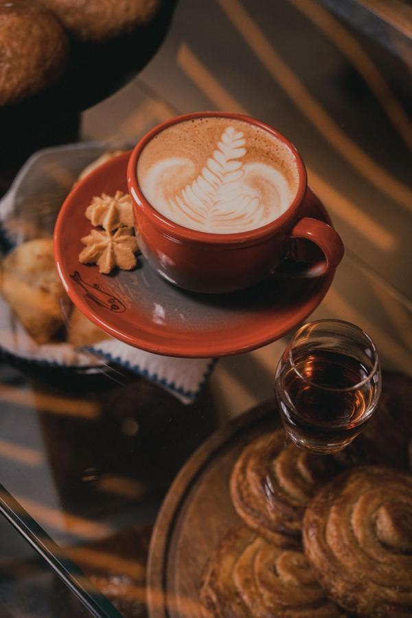 Hotel V1501 Pasto Exteriör bild A cup of coffee with a glass of grappa